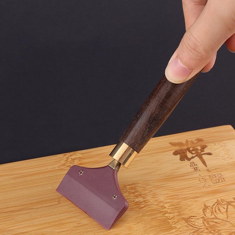 Chinese Style Tea Cleaning Brush Hand-carved Wood Grain Pattern Handle Tea Brush