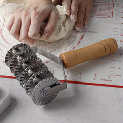 Stainless Steel Six Wheel Cookie Cutter with Wavy Handle