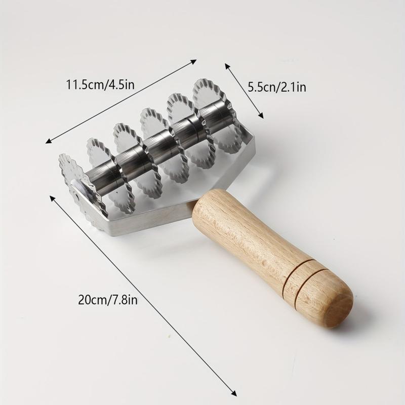 Stainless Steel Six Wheel Cookie Cutter with Wavy Handle