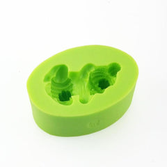 1pc Silicone Mold 3D Silicone Mold Dressed Bunny Chocolate Fondant Cake Decorati