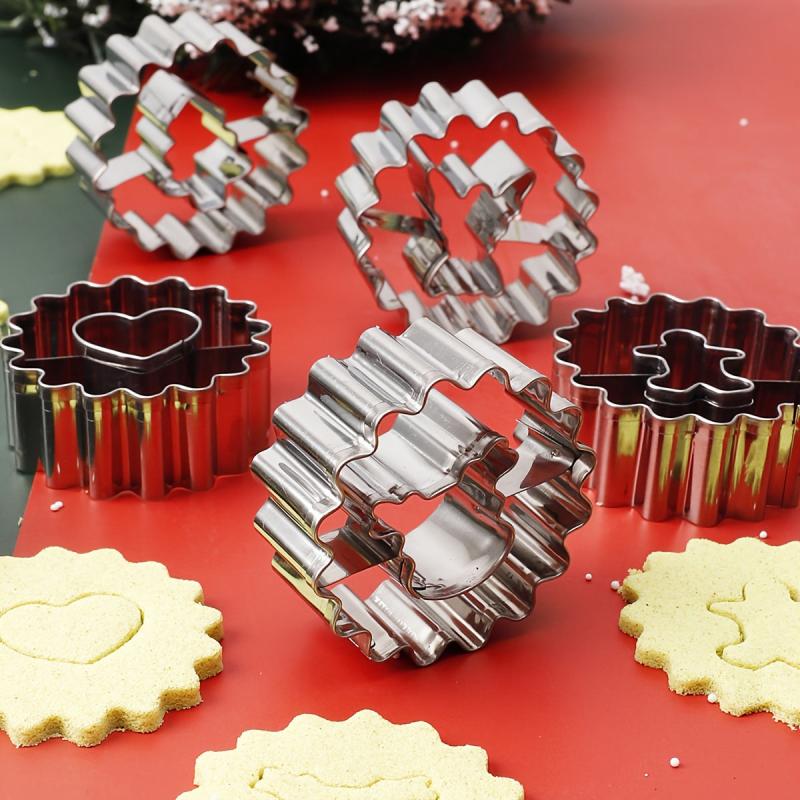 9pcs Christmas Cookie Cutters Stainless Steel Pastry Cutters Biscuit Mold