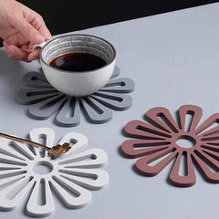 Flower Shaped Silicone Potholder Heat Insulation Pad