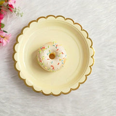 8 Glossy Flower Paper Plates 17 Disposable Tableware for Parties