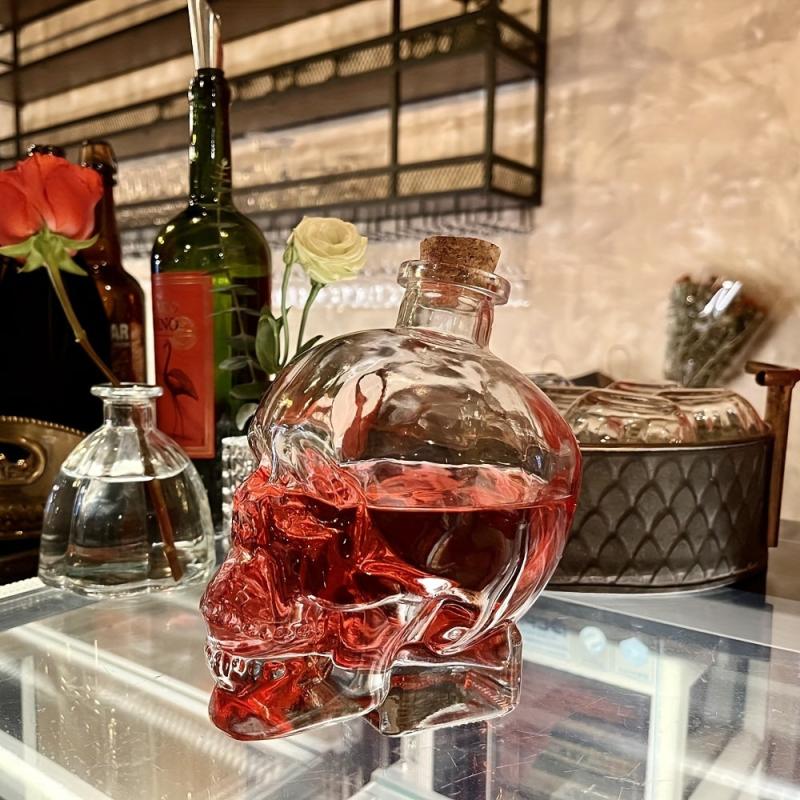 Skull Decanter Crystal Glass Liquor Bottle with Wooden Stopper