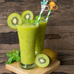 1pc Reusable Silicone Straw Toppers for Summer and Winter Drinks