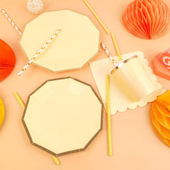8pcs Disposable Dinnerware Set Paper Dinner Plates Cups Wedding Party Deco