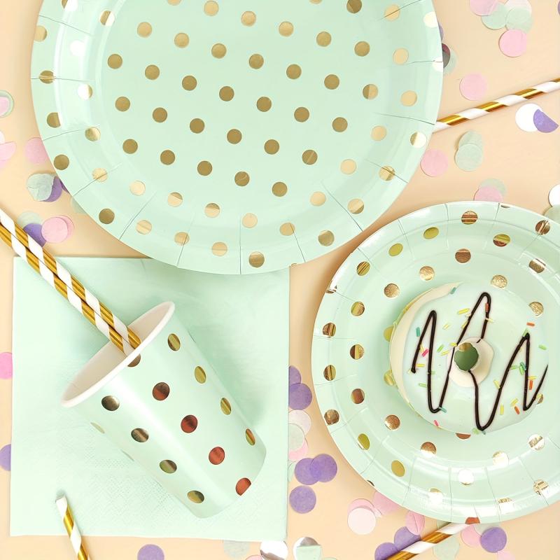 16pcs Green Polka Dots Dinnerware Set Paper Plates Napkins Cups