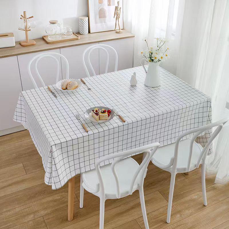 Waterproof Polyester Tablecloth for Picnic or Holiday Party