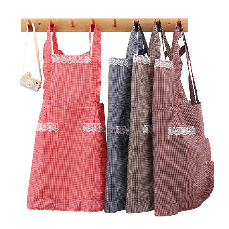 Stain Resistant Gingham Lace Panel Apron
