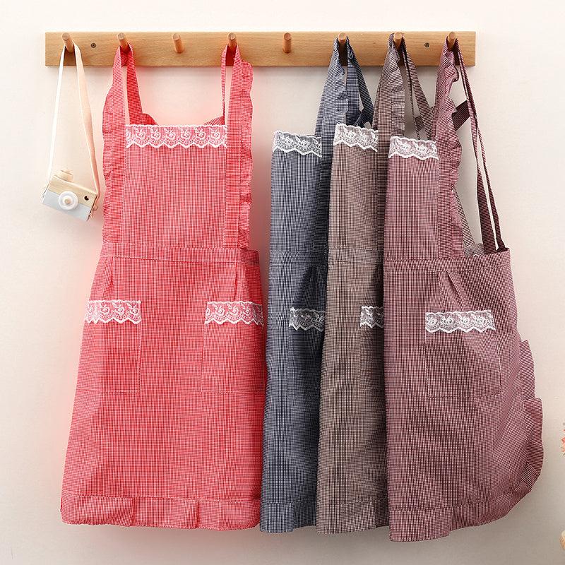 Stain Resistant Gingham Lace Panel Apron