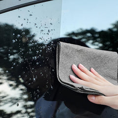 Magic Microfiber Cleaning Cloth for Windows Glass Cars Home - Thick Scouring Pad