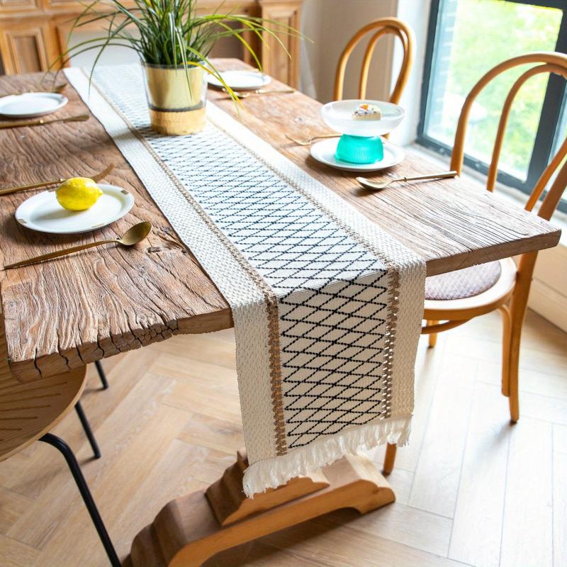 4pcs Farmhouse Style Table Runner Placemats Solid Table Cover Heat Insulation