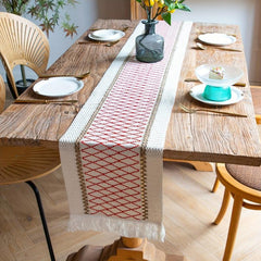 4pcs Farmhouse Style Table Runner Placemats Solid Table Cover Heat Insulation