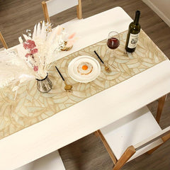 4pcs Leaf Pattern Table Runner Placemats for Dining Table