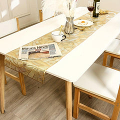 4pcs Leaf Pattern Table Runner Placemats for Dining Table