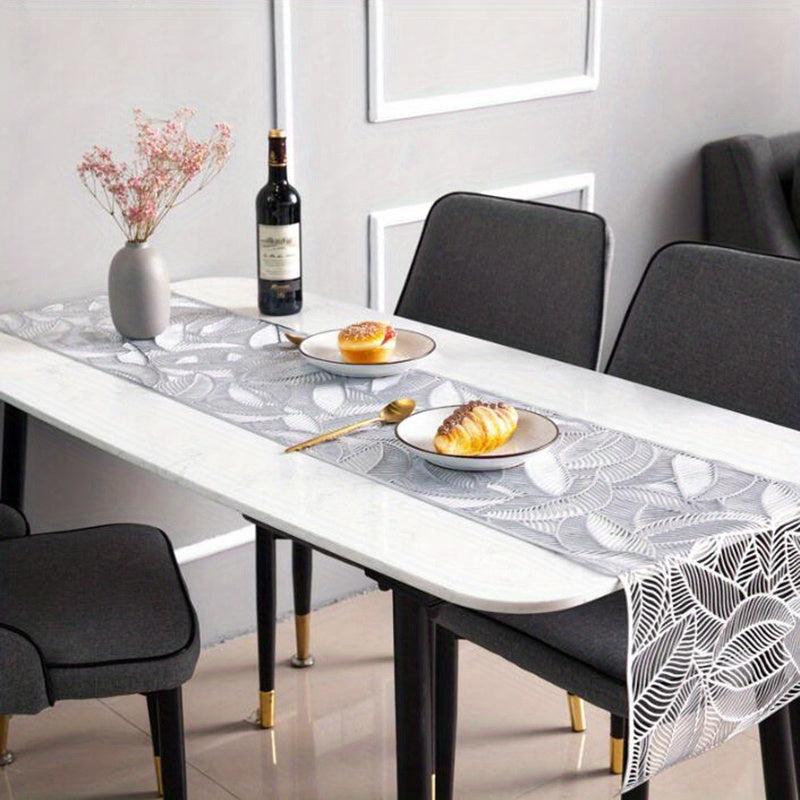 4pcs Leaf Pattern Table Runner Placemats for Dining Table
