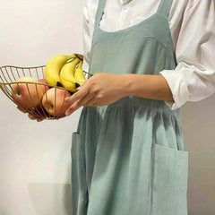 Durable Linen Apron with Pockets - Ideal for Professionals