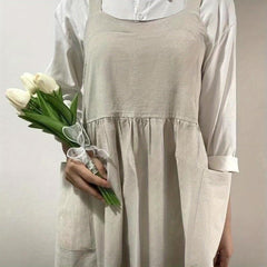 Durable Linen Apron with Pockets - Ideal for Professionals