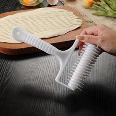 Ergonomic Kitchen Pastry Lattice Roller with Anti Slip Grip Handle