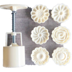 DIY Snowy Moon Cake Mold Circular Hand Pressing Type