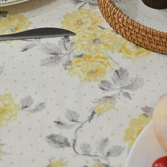 Waterproof Polyester Tablecloth Rectangle Style Table Cover for Picnics