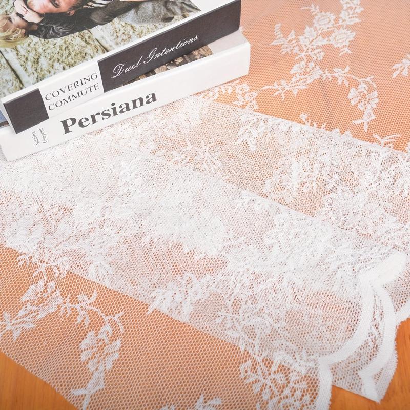 Polyester Tablecloth American Style Small Flower Lace Warp Knitted Table Cover
