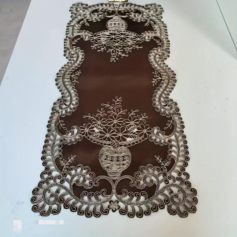 Polyester Table Runner European Embroidered Tablecloth
