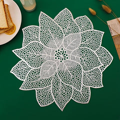 1pc Flower Shaped PVC Place Mat Waterproof Heat Insulation Table Mat