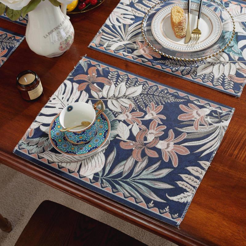 Flower Pattern Non-Slip Table Runner with Tassels