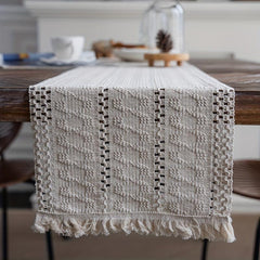 Polyester Blend Table Runner Cotton Stitching Woven Tassel Table Runner