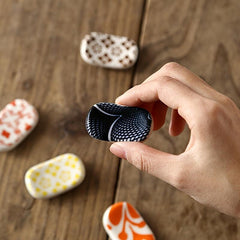 4pcs Oval Spoon and Chopstick Rack for Efficient Storage