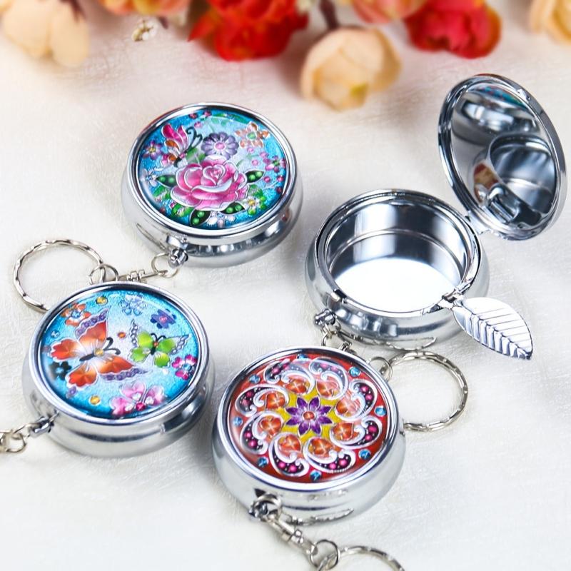 Portable Metal Ashtray Keychain Outdoor Car Smoking Accessory