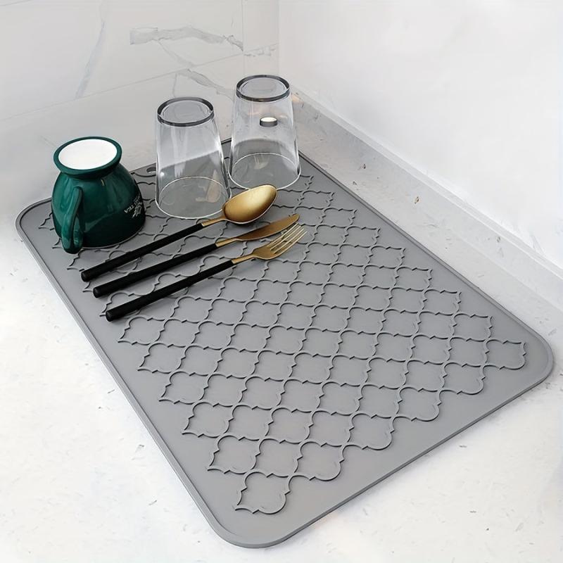 Silicone Dish Drying Mat: Non-Slip & Heat Resistant Kitchen Accessory
