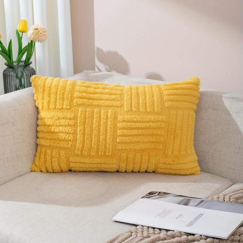 1pc Snowflake Velvet Decor Throw Pillowcase