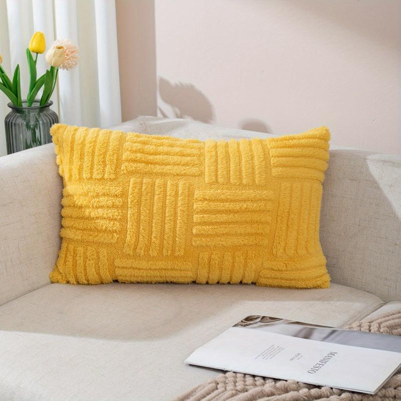 1pc Snowflake Velvet Decor Throw Pillowcase