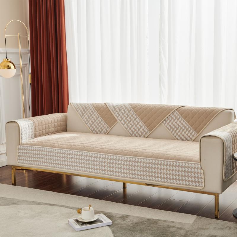 Houndstooth Waffle Quilted Sofa Cover