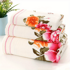 Soft Flower Pattern Hand Towel 29.53x13.78in