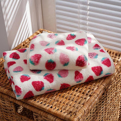 2pcs Strawberry Microfiber Bathroom Towel Set Absorbent Cartoon Bath Towel