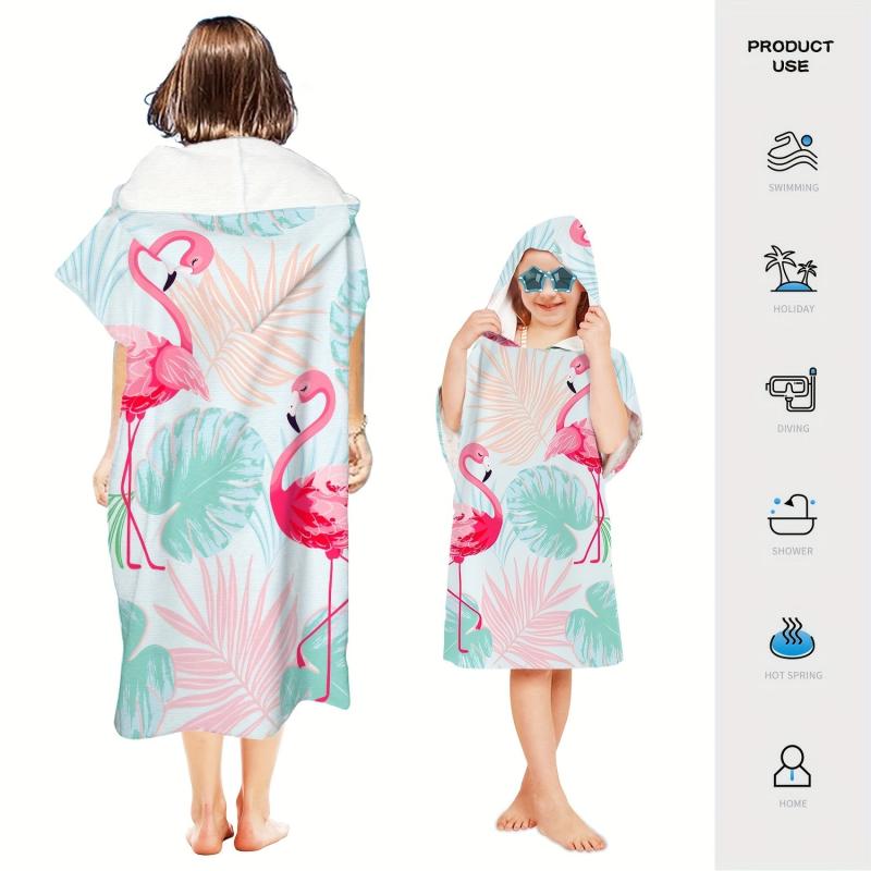 Flamingo Pattern Hooded Beach Towel - Stay Stylish This Summer!