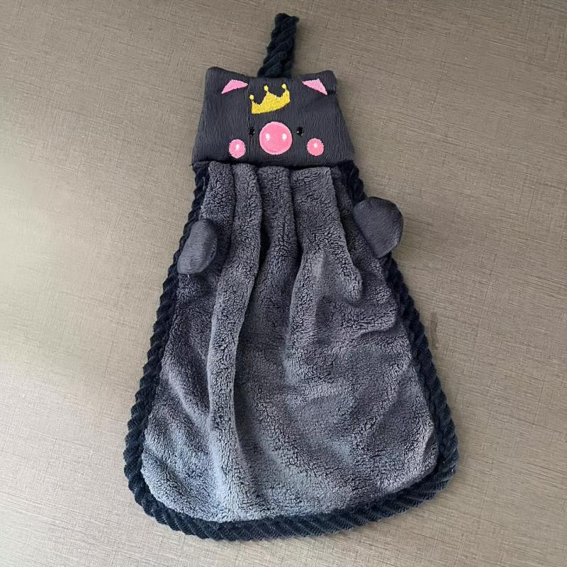 Soft Pig Embroidery Hanging Towel for Kids Plush Fingertip Towel