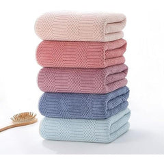 Soft Coral Fleece Bath Towel - Highly Absorbent - Home & Hotel Bathroom Supplies