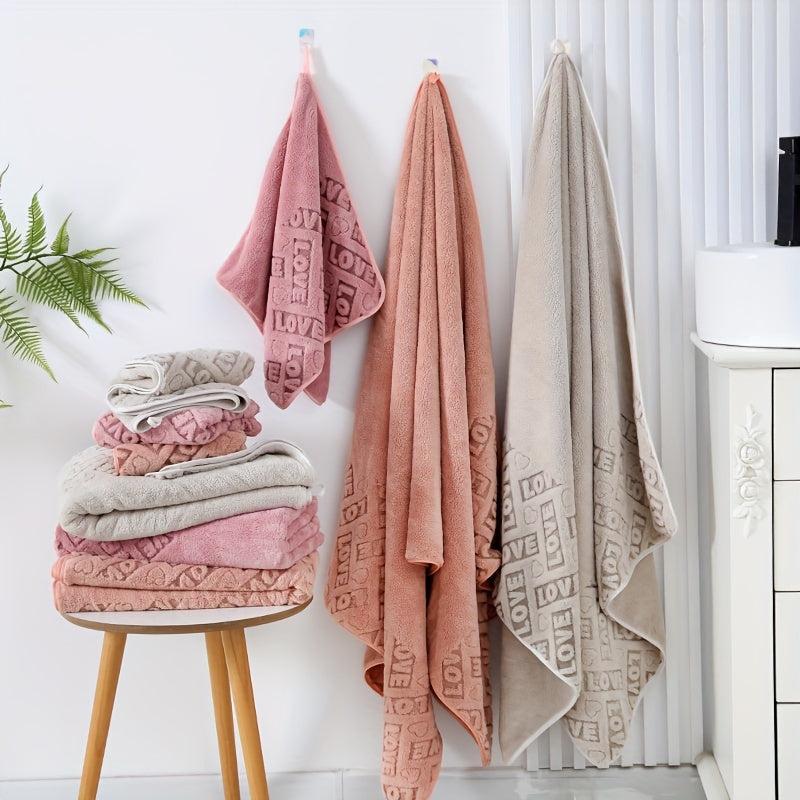 1pc LOVE Printed Hand Towel Bath Towel Soft Skin-friendly Face Towel