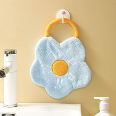 Flower Shaped Hanging Towel Coral Fleece Quick drying Fingertip Towel