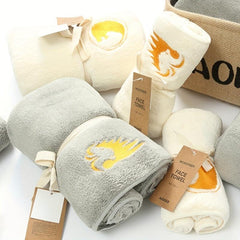 1pc Animals Embroidered Hand Towel Bath Towel Soft Skin friendly Face Towel