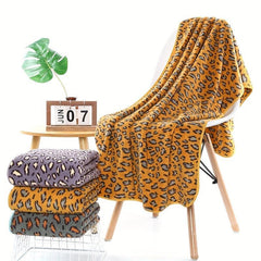 Leopard Printed Bath Towel Quick Dry Absorbent 28.55in