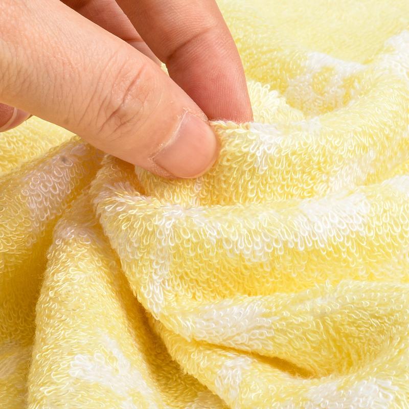 Soft Flower Pattern Bamboo Fiber Bath Towel
