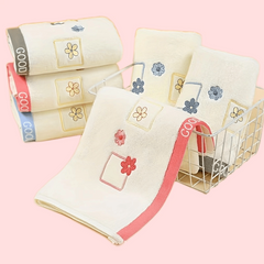 1pc Flower Embroidered Hand Towel Soft Skin-friendly Face Towel