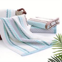 Striped Pattern Hand Towel Cotton Soft Absorbent Decorative Towel For Bathroom