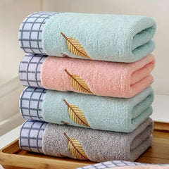 Leaf Pattern Hand Towel Strong Water Absorption