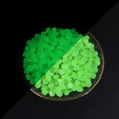 100pcs Luminous Stones Glow In The Dark Pebbles Home Garden Decoration